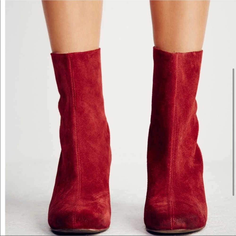 SOLD ⚡️HP⚡️Free People Cecile Suede Boots - Picture 3 of 8